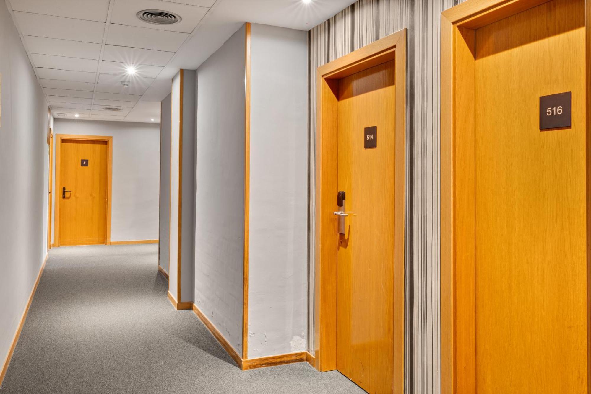 B&B Hotel Barcelona Mollet Porta De Gallecs Mollet del Vallès Dış mekan fotoğraf